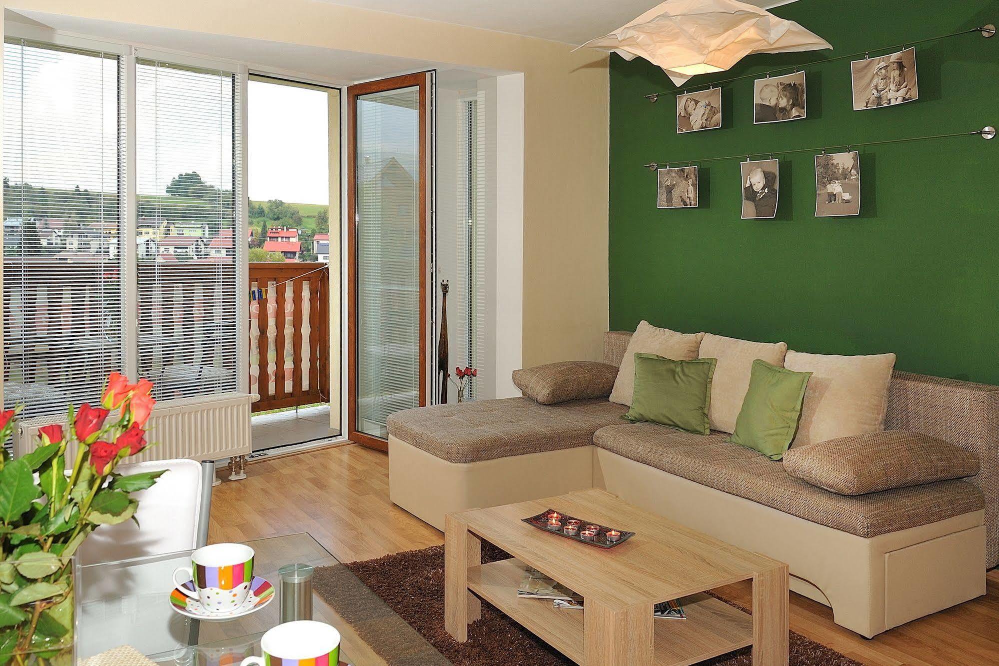 Apartmany Tilia Нова Лесна Екстер'єр фото