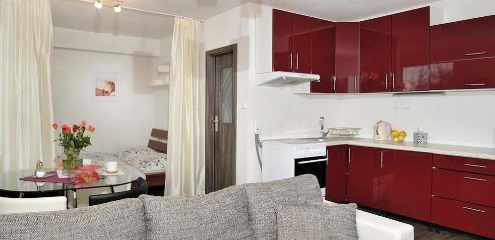 Apartmany Tilia Нова Лесна Екстер'єр фото